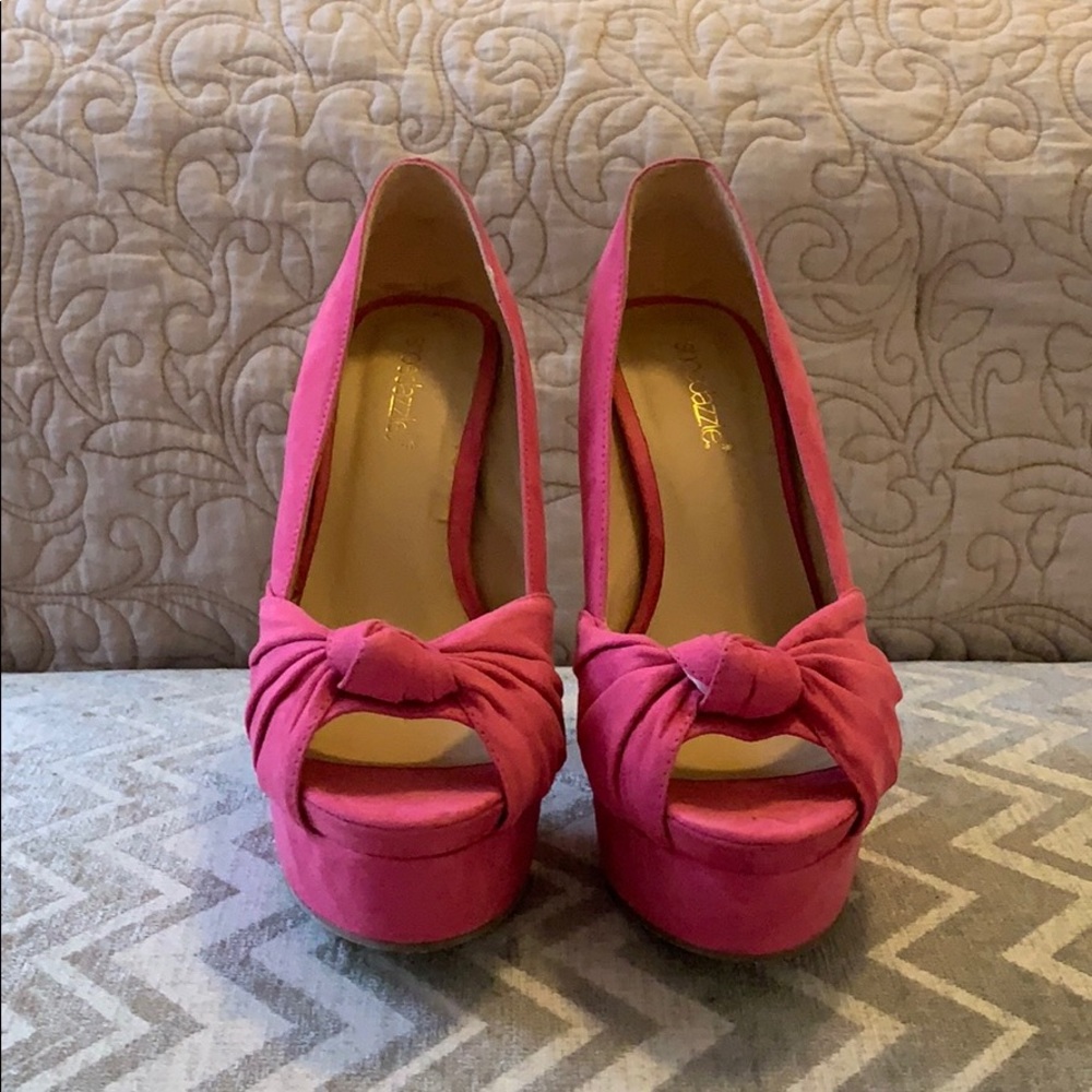 Pink Platform